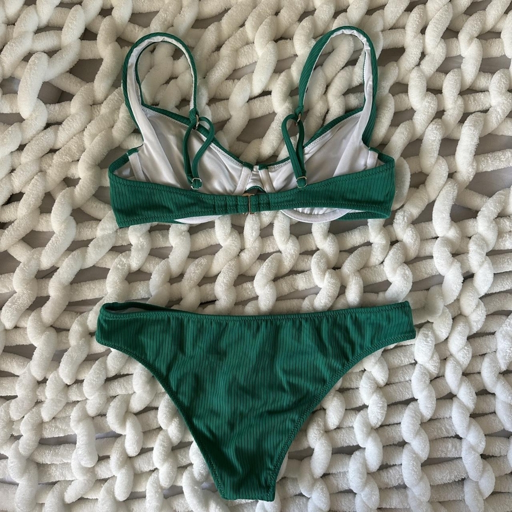 Shade & Shore Women's Green Ribbed Underwire Bikini Sets - Picture 3 of 5